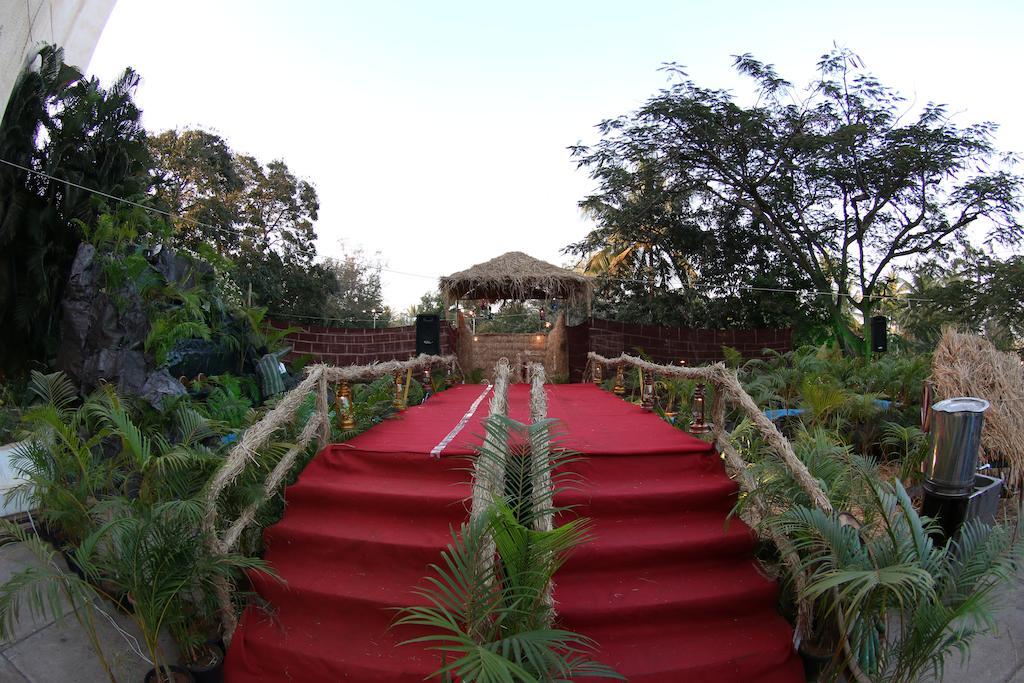 Hotel Paradise - Mysore Dasaprakash Group Eksteriør billede